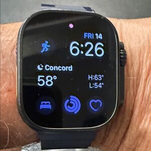 Apple Watch Ultra 2 Black Titanium 64 Gb (black, navy and ice blue bands incl).